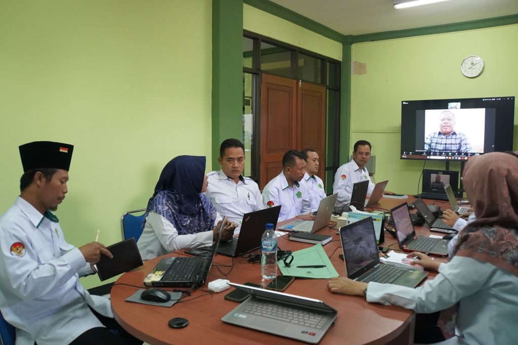Resmi Menjadi ASN, PPPK BDK Surabaya Dibekali Pembinaan dan Bimtek Administrasi Kepegawaian