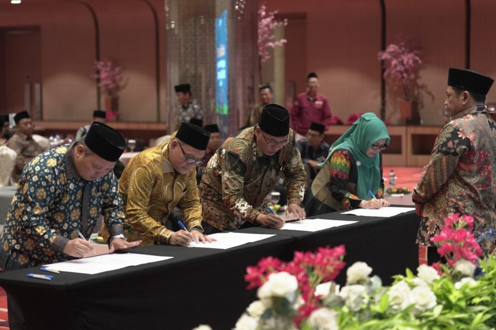 Rakernas BMBPSDM 2026: Kepala BDK Surabaya Laksanakan Penandatanganan Perkin dan Pakta Integritas