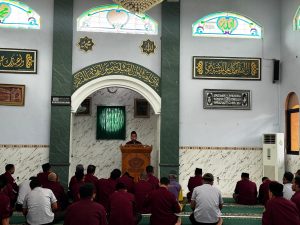 Bukan Sekadar Menahan Lapar, Widyaiswara BDK Surabaya Ungkap Dua Sifat yang Dicintai Allah